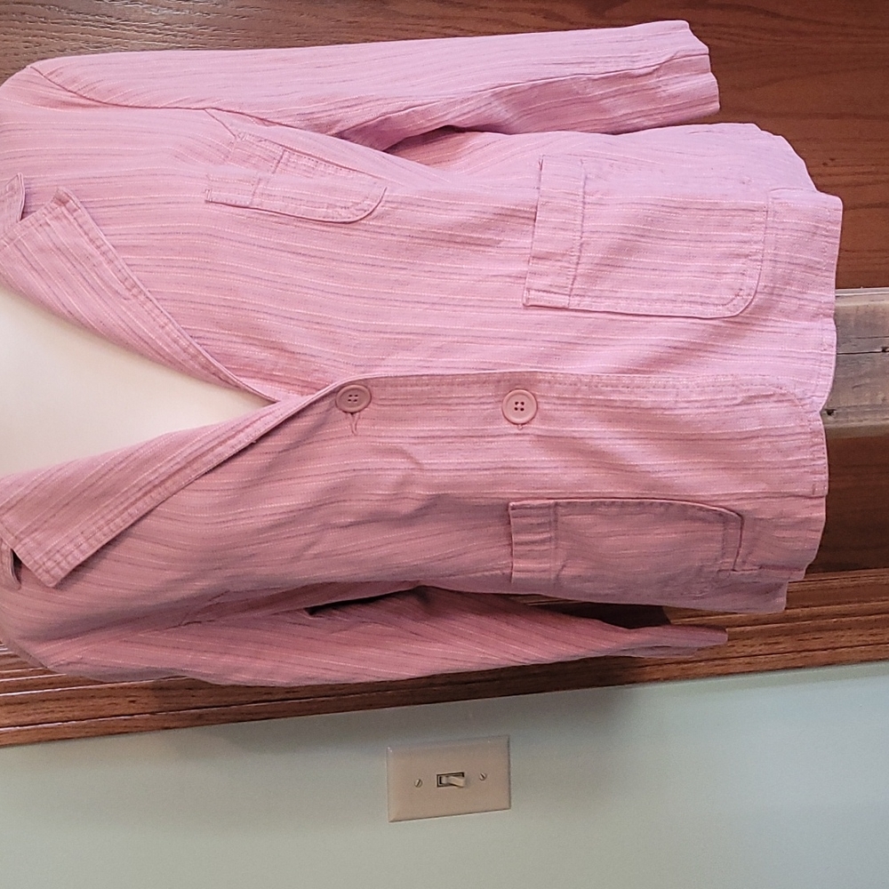 Pink jacket - Picture 4 of 12